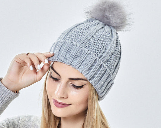 Fashion Stretchy Satin Lined Skull Knit Hats Beanie Hat For Women Faux Fur Pom Pom Hat Winter Keep Warming Beanie Hat